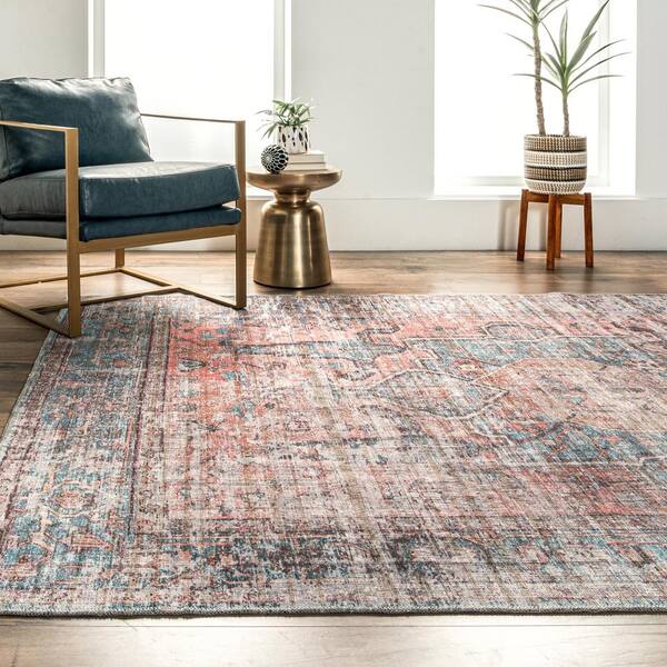 Faded Turkish Indoor/Outdoor Area Rug, 7x9