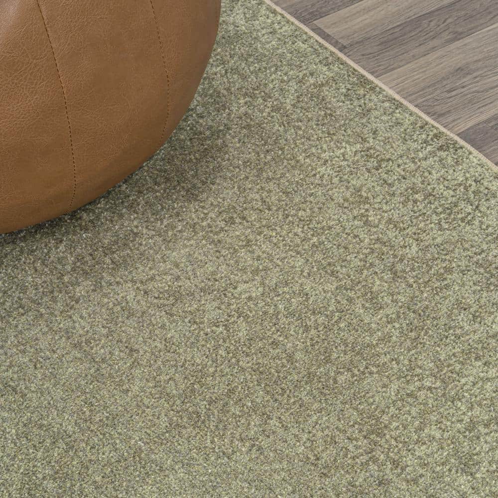 Sage Green Low-Pile Machine-Washable Synthetic Rectangular Area Rug