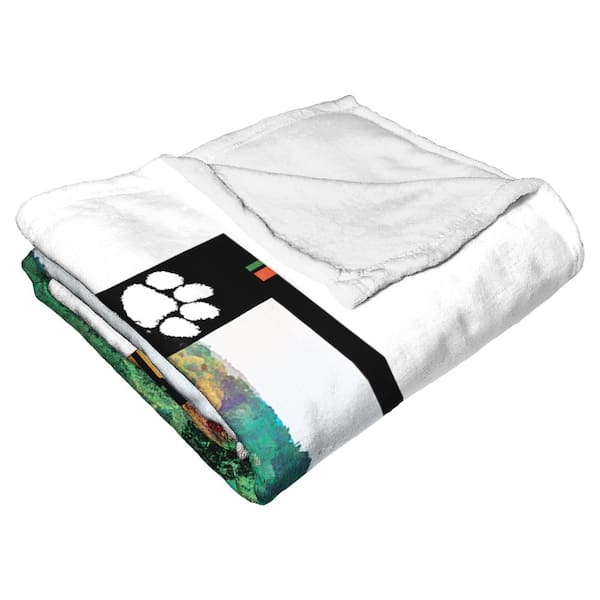 Spotlight polar fleece discount blankets