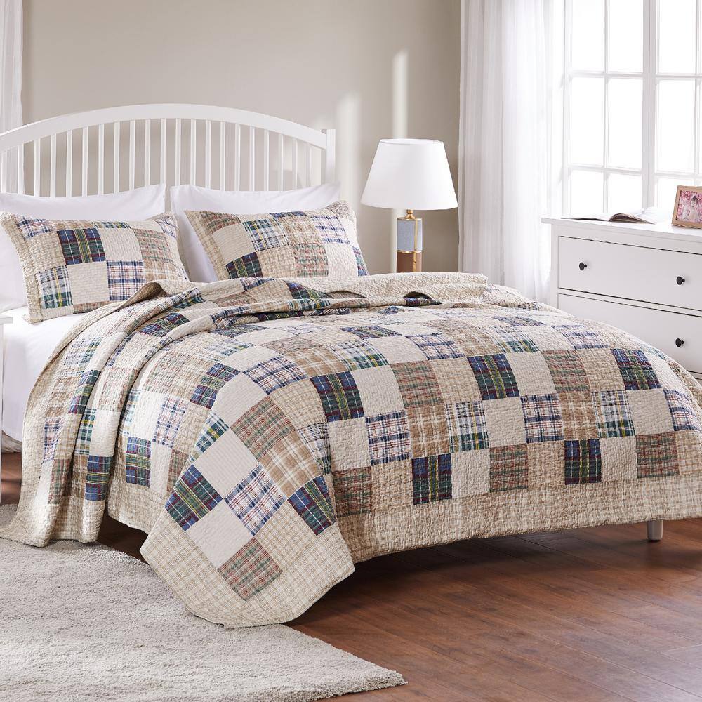 Twin Reversible Red Cotton Quilt and Sham Set