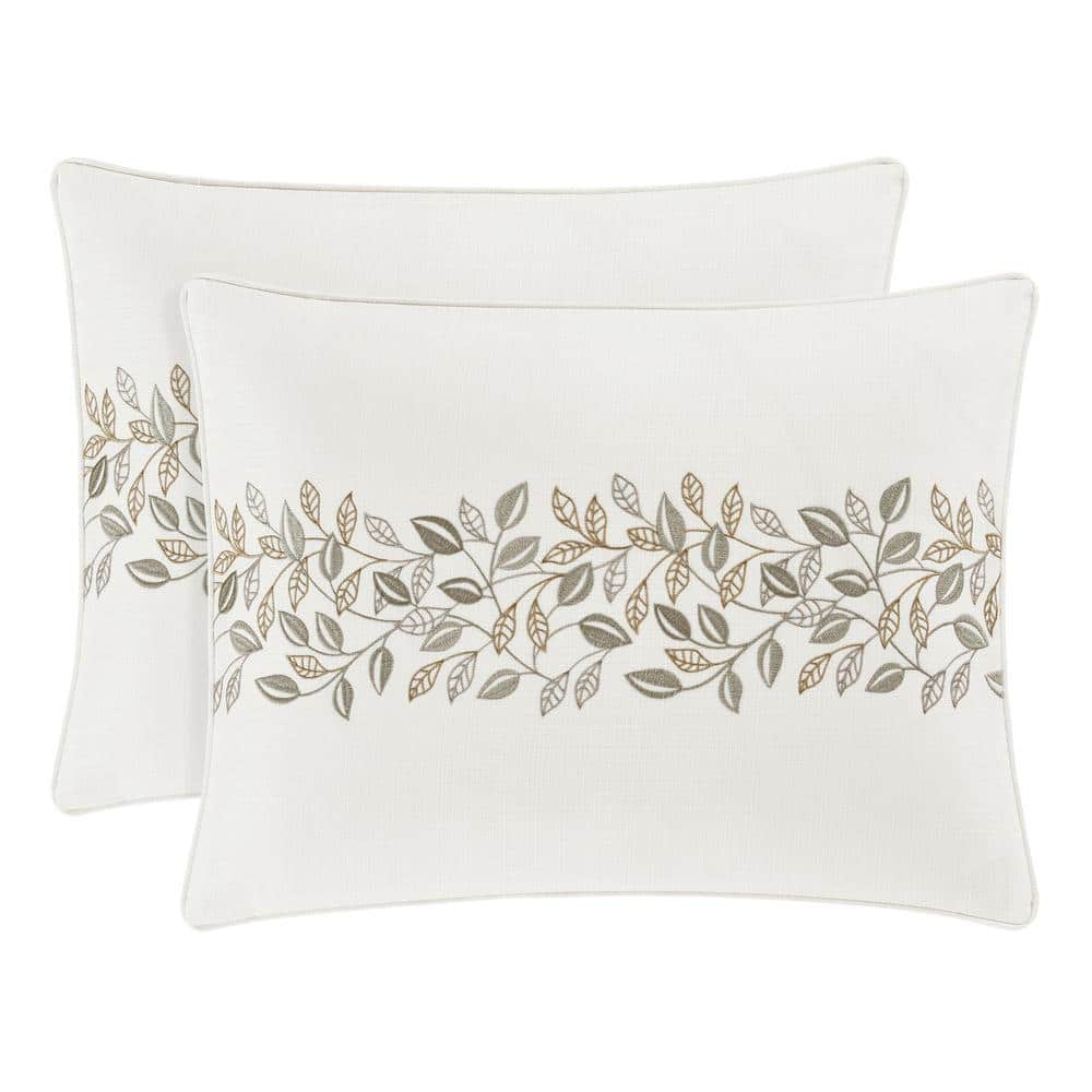 Laurel Embroidered Full/Queen Comforter Set in Soft White
