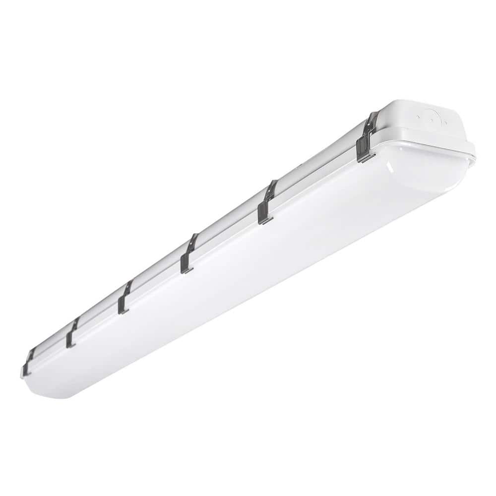 Straight Blade Devices, Male Plug, Nylon, Heavy Duty