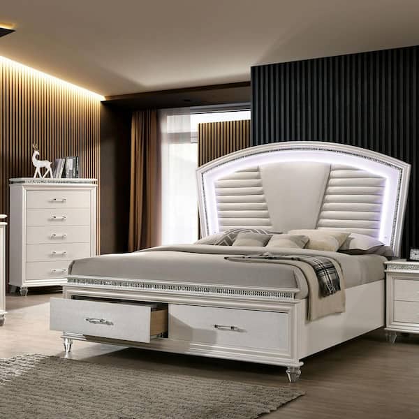 Furniture of America Litzler 2-Piece LED Headboard Pearl White Wood King Bedroom Set with 2-Foot Drawer and Chest