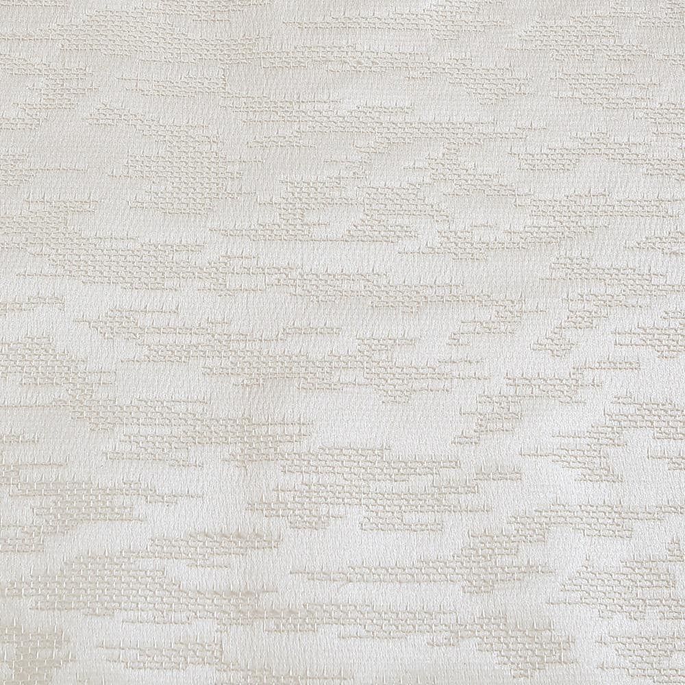Ivory Queen Comforter Set with Abstract Stitching