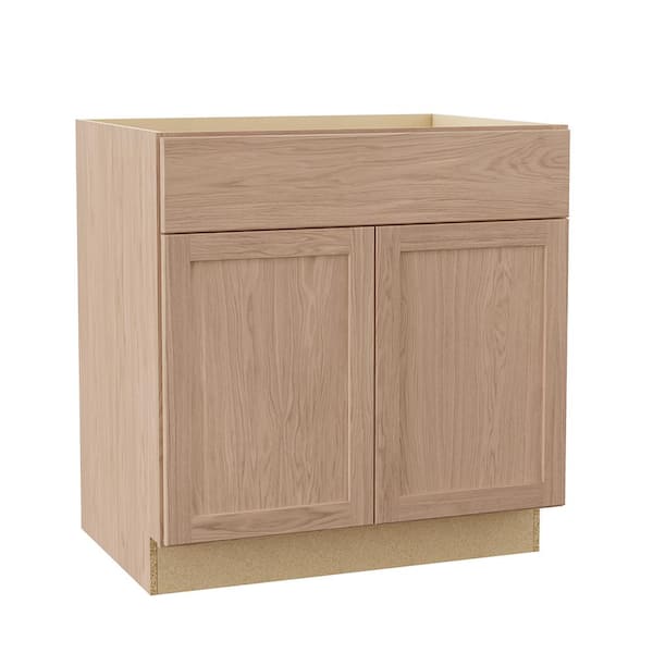 Hampton Bay Sinclair 33 in. W x 24 in. D x 34.5 in. H Assembled Base Cabinet in Shaker Light Oak