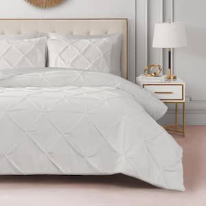 Kiss Pleat Micro Mink 3-Piece White Polyester Full/Queen Comforter Set