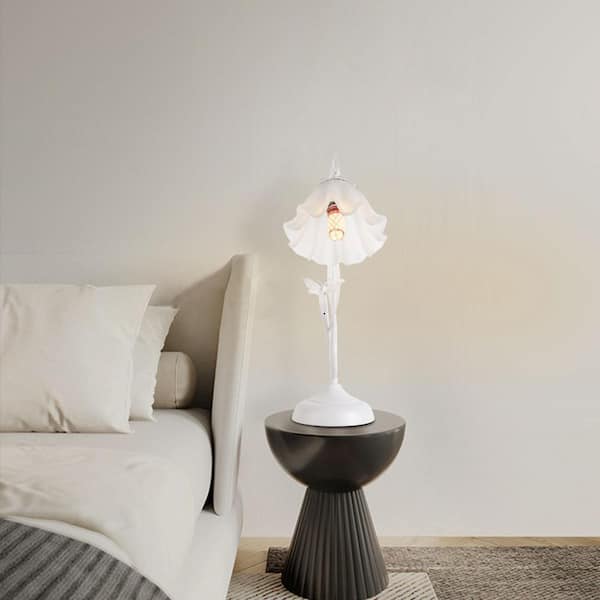 Reader Question: Lampshade Decorating – Plaster & Disaster