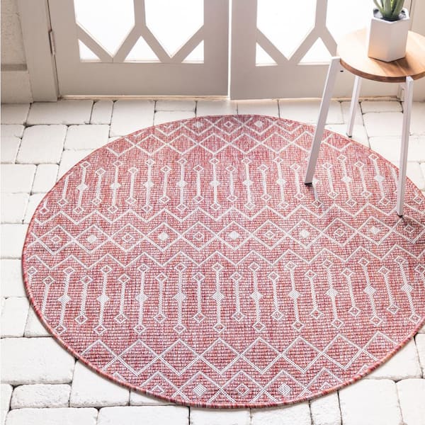 Rust Red/Gray Tribal Trellis Outdoor 4 ft. Round Area Rug