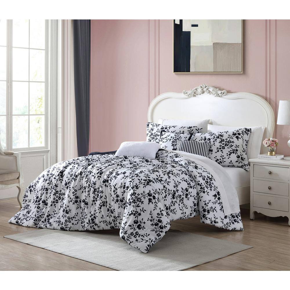 select size Banded Floral Betsey Johnson 6-piece Comforter Set