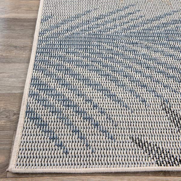 Cream 7 ft. 10 in. x 10 ft. Bahama Palm Frond Indoor/Outdoor Area Rug