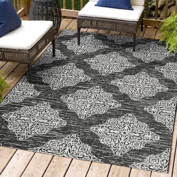 Tuscany Ornate Medallions Black/Ivory 4 ft. x 6 ft. Indoor/Outdoor Area Rug