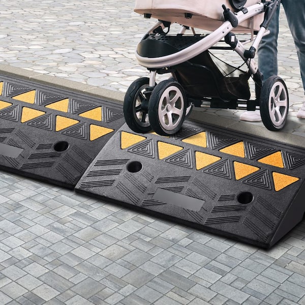 Rubber Curb Ramp 2 Pack, 5 in. Rise Height Heavy-Duty 33069 lbs. /15 T Capacity Threshold Ramps, Driveway Ramps