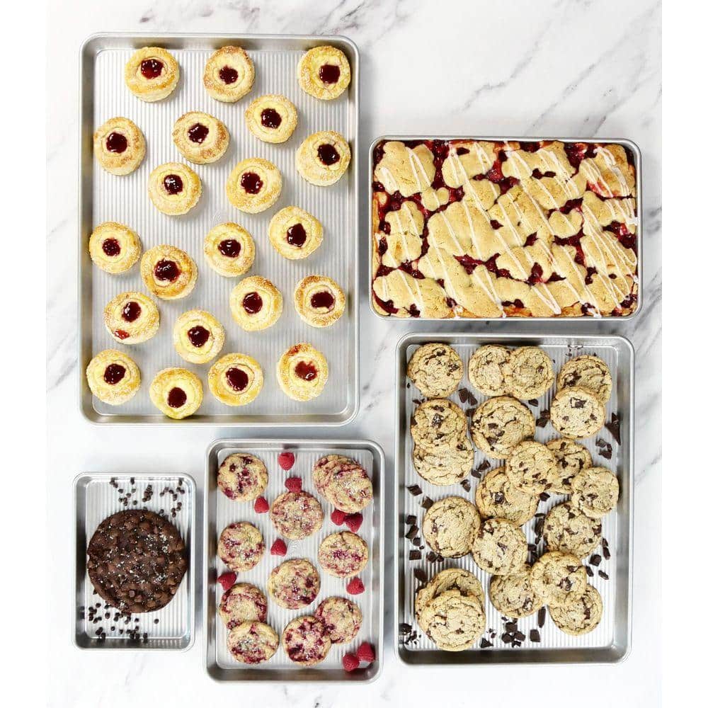 5-Piece Baking Sheet Set - Thumbnail 2