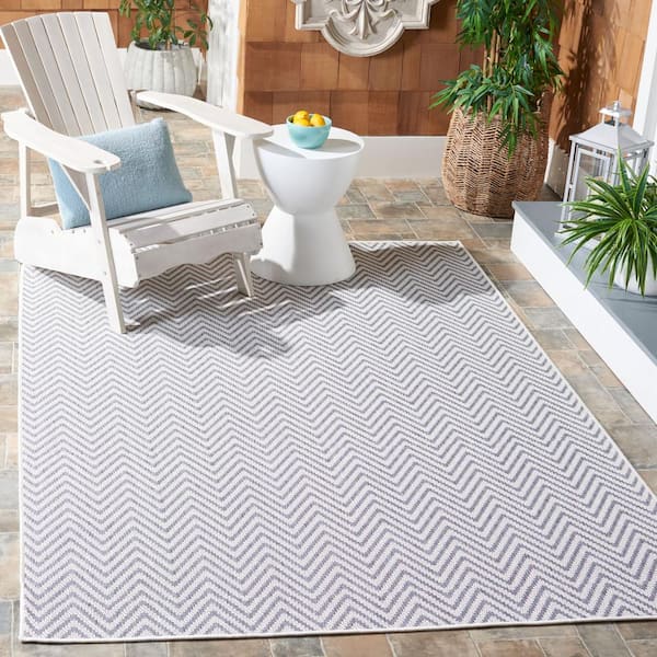 Martha Stewart Blue/Cream 7 ft. x 9 ft. Border Chevron Indoor/Outdoor Area Rug