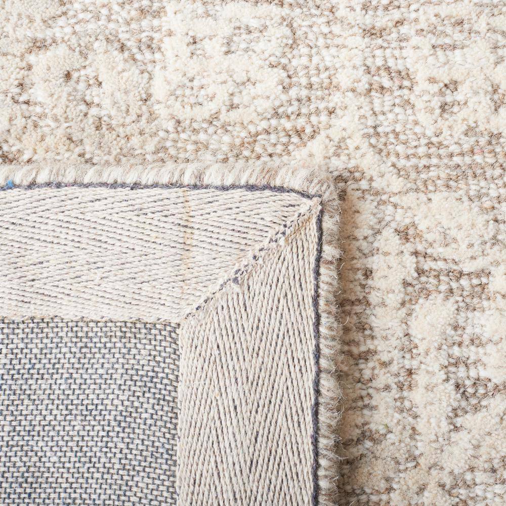 Hand-Tufted Ivory Wool Floral Rug - 59" x 84" Rectangular Design