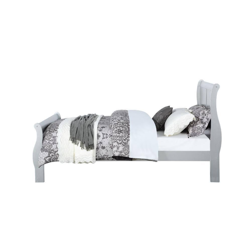 Elegant Natural Wood Queen Platform Bed with Sleigh Headboard