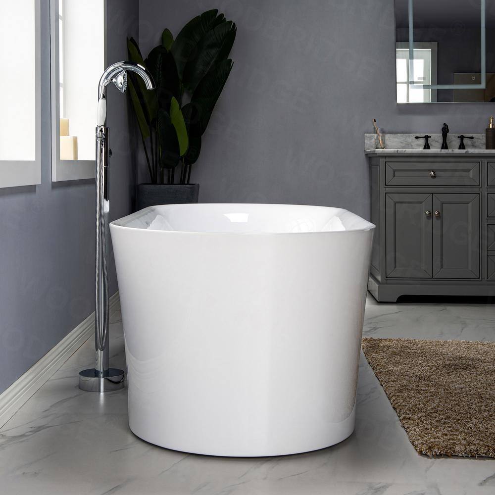 67'' White Acrylic Freestanding Air Soaking Bathtub with 208 Jets