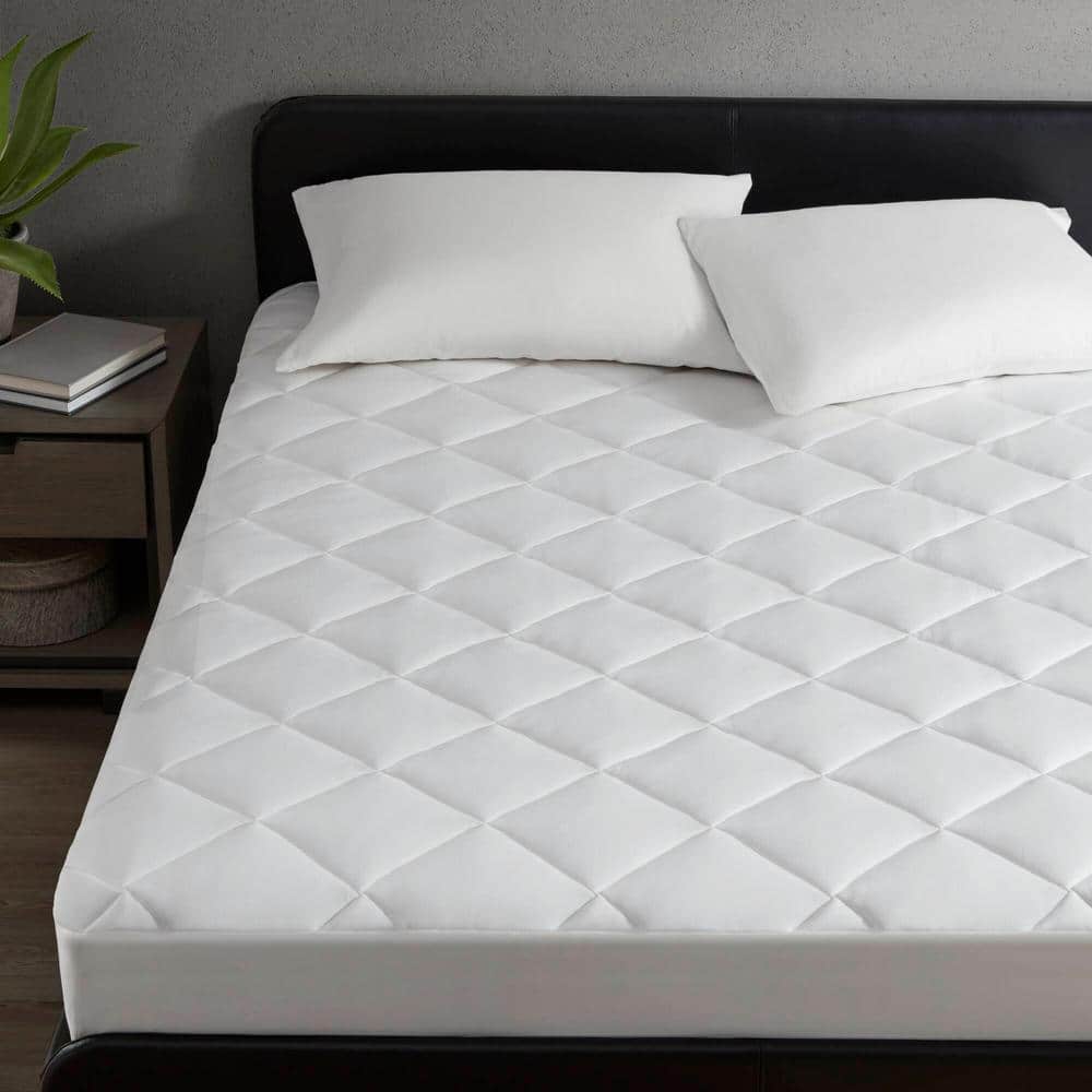 Queen White Cooling Touch Down Alternative Mattress Pad