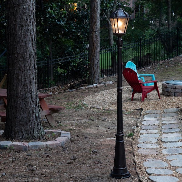 GAMA SONIC Solar Post Light Set and Lamp 87 in. Bronze in Aluminium 150 Lumens, 1-Light Outdoor w/ Weather Resistant LED Bulb