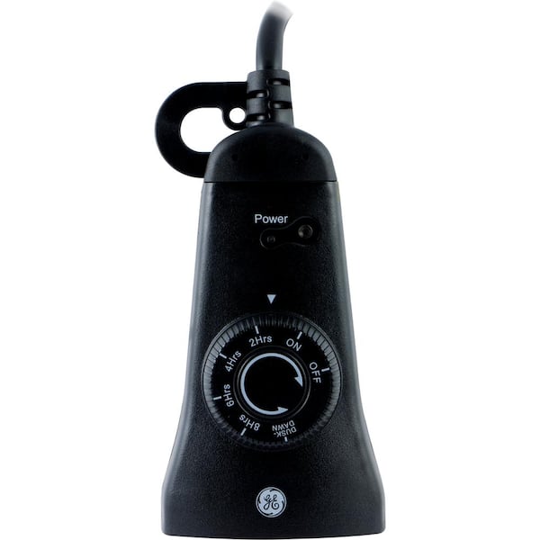 GE 15 Amp Plug-In Dual-Outlet Light-Sensing Timer