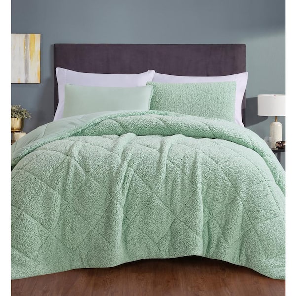 VIDERI HOME Cozy Sherpa Green King Comforter Set