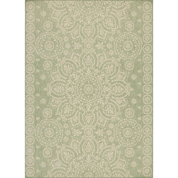 Green Medallion 5 ft. x 7 ft. Indoor/Outdoor Area Rug