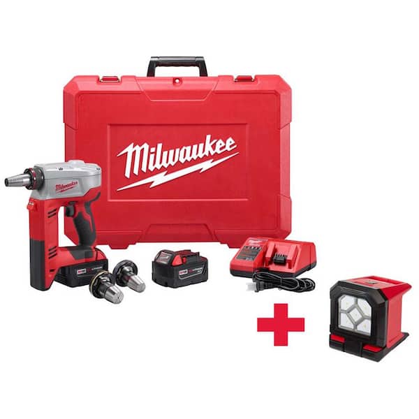 Milwaukee M18 18-Volt Lithium-Ion Cordless 3/8 in.- 1-1/2 in. ProPEX Expansion Tool Kit W/(3) Heads,(2) 3.0Ah Batteries, M18 Light