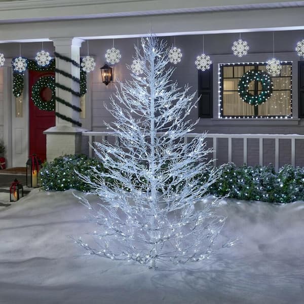 Home Accents Holiday 7.5 ft. Winter Spruce LED Christmas Tree ...