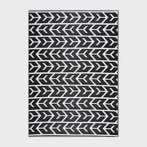 Amsterdam Black and White 9 ft. x 12 ft. Folded Reversible Recycled Plastic Indoor/Outdoor Area Rug-Floor Mat