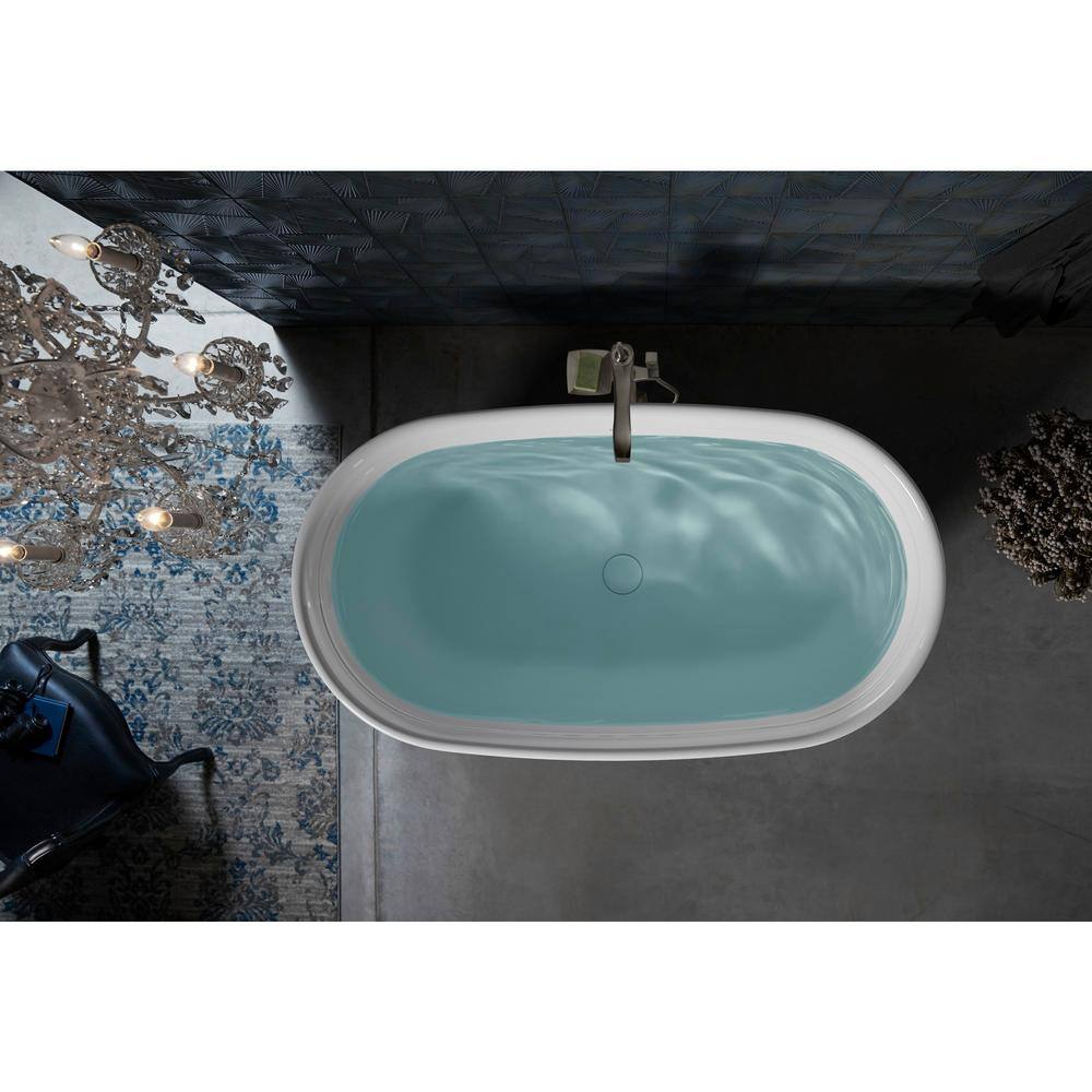 White Acrylic Freestanding Bath with Fluted Shroud