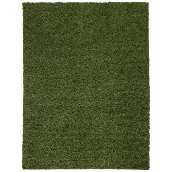 Soft Fescue 6 ft. x 12 ft. Green Artificial Grass Rug