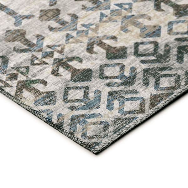 Bravado Grey 1 ft. 8 in. x 2 ft. 6 in. Geometric Indoor/Outdoor Washable Area Rug