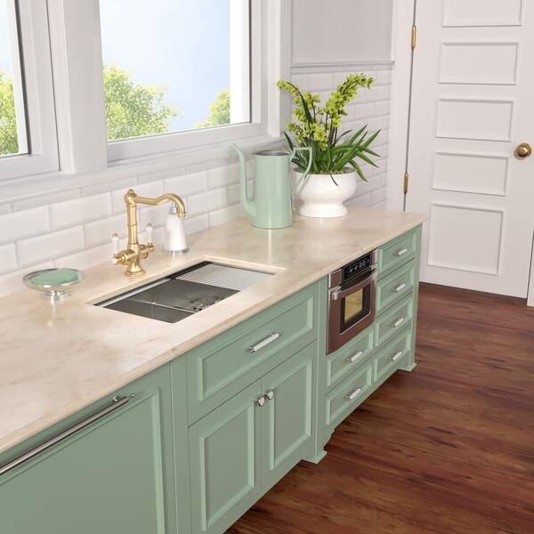 https://images.thdstatic.com/productImages/db5279bb-f8c4-4494-80f9-6db5162e68f7/svn/stainless-steel-brushed-undermount-kitchen-sinks-usx3319a2-55-4f_600.jpg