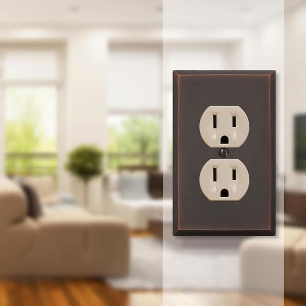 Manhattan 1 Gang Duplex Metal Wall Plate - Aged Bronze