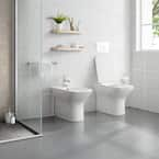 https://images.thdstatic.com/productImages/db61f0bc-60b3-4d33-a55a-1b9728f5b314/svn/glossy-white-swiss-madison-one-piece-toilets-sm-wt530-64_145.jpg