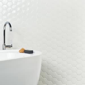 Delphi Blanco white 10.82 in. x 12.59 in. Polished Glass Hexagon Mosaic Wall Tile (0.94 sq. ft. /Each)