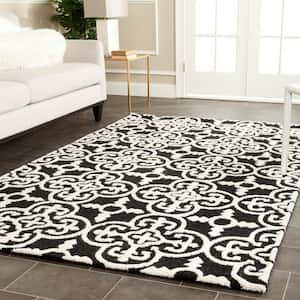 Cambridge Black/Ivory 5 ft. x 8 ft. Medallion Geometric Area Rug