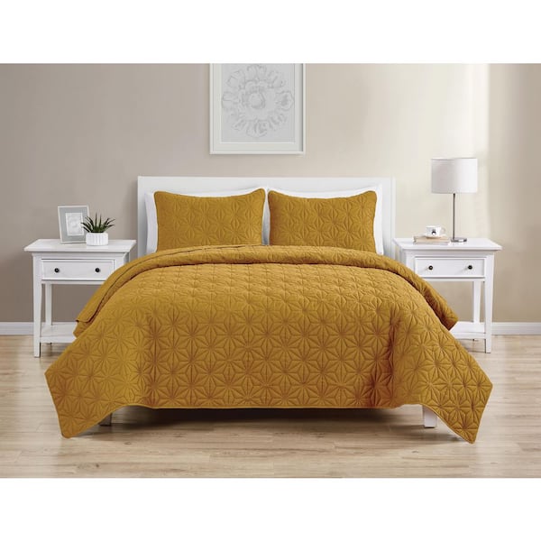 Kaleidoscope 3 Piece Gold Embossed Geometric Microfiber Full/Queen Quilt Set