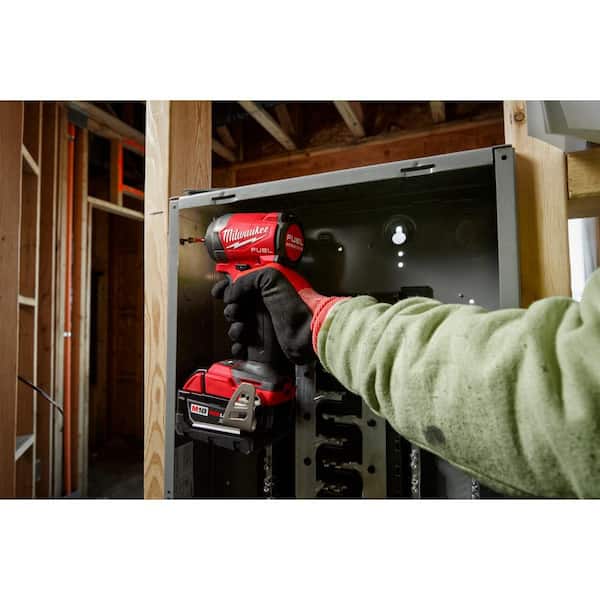 Milwaukee 2953-20 18V Lithium-Ion Brushless Cordless 1/4'' Hex Impact  Driver (Bare Tool), Red