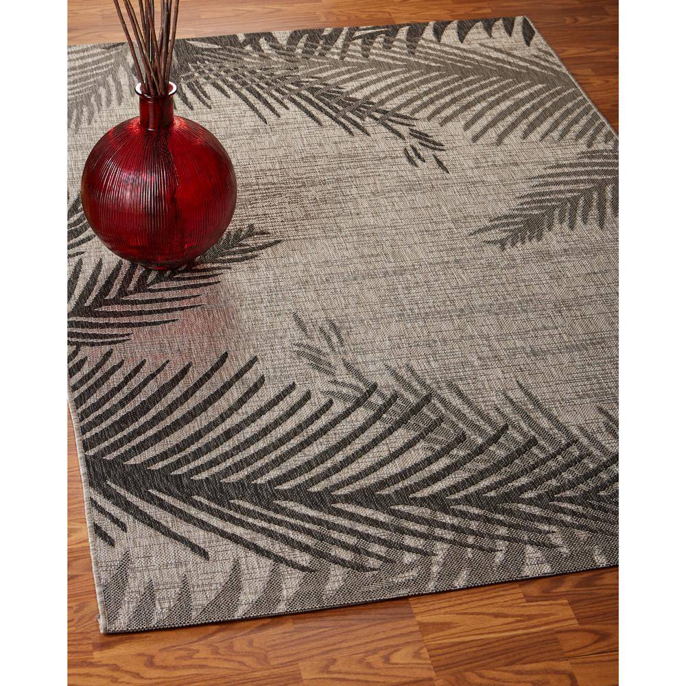Captiva Coastal Black & Gray Palm Indoor/Outdoor Area Rug, 7'9" x 9'5"