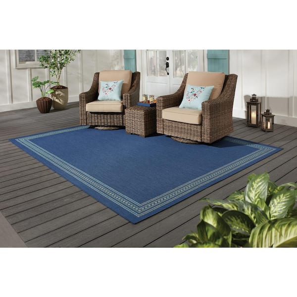 Border Charcoal Gray 5 ft. 3 in. x 7 ft. Polypropylene Indoor/Outdoor Patio Area Rug