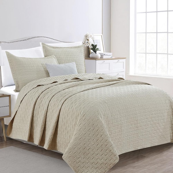 FRESHFOLDS Natural Twin Plain Textured 2-Piece Quilt Set Microfiber Bedspread
