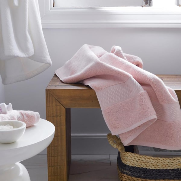 https://images.thdstatic.com/productImages/db8edf82-e7d9-438f-a0a1-ac6d76c1d33d/svn/soft-pink-the-company-store-bath-towels-vj94-bath-sft-pink-e1_600.jpg