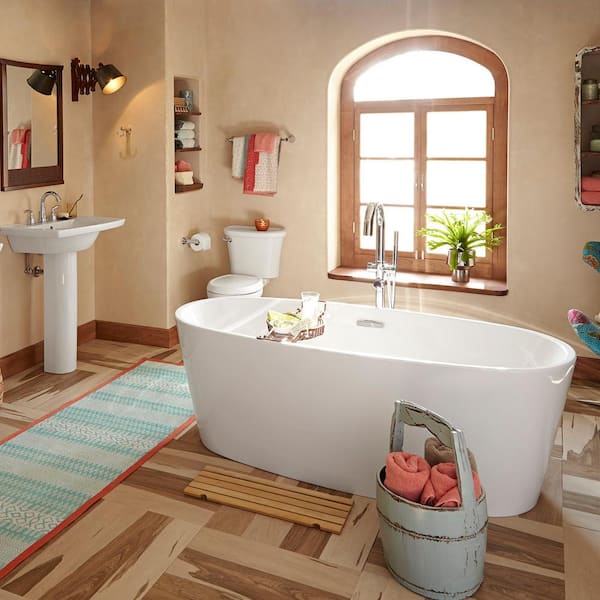 Contemporary Round 1-Handle Freestanding Roman Tub Faucet for Flash Rough-in Valve with Hand Shower in Polished Chrome