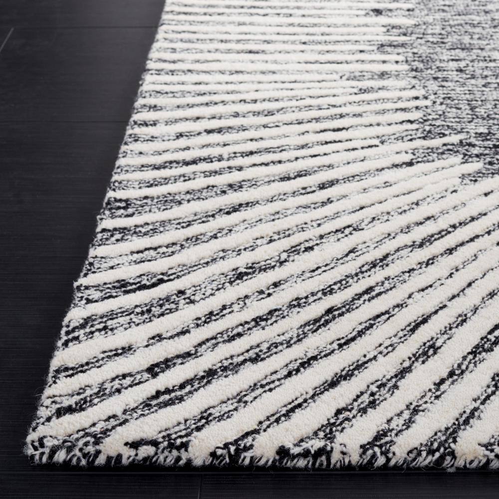 Ivory and Black Abstract Handmade Wool Square Rug, 6 x 6 ft.