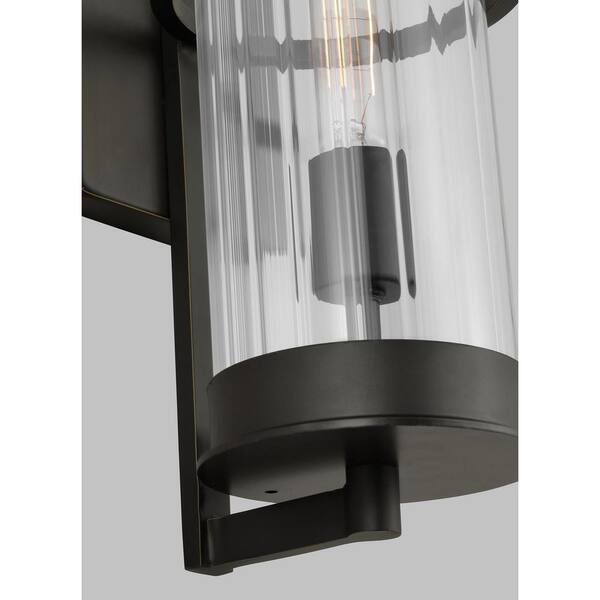 Generation Lighting - Alcona 1-Light Antique Bronze Hardwired Outdoor Large Wall Lantern Sconce