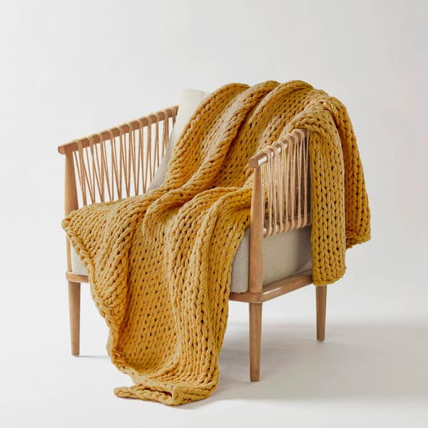 Madison Park Chunky Double Knit Yellow 50 in. x 60 in. Handmade Throw Blanket