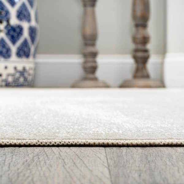 JONATHAN Y Twyla Classic Cream 8 ft. x 10 ft. Solid Low-Pile