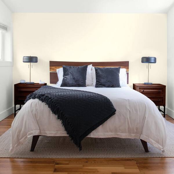 Glidden Ultra-Hide 1 gal. PPG1103-1 Ivory Tower Ultra Flat