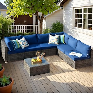 Gemini 7-Piece Wicker Outdoor Sectional Set with Navy Blue Cushions